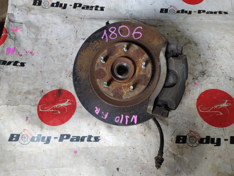 Ступица правая передняя NISSAN DUALIS NJ10 1 ракурс