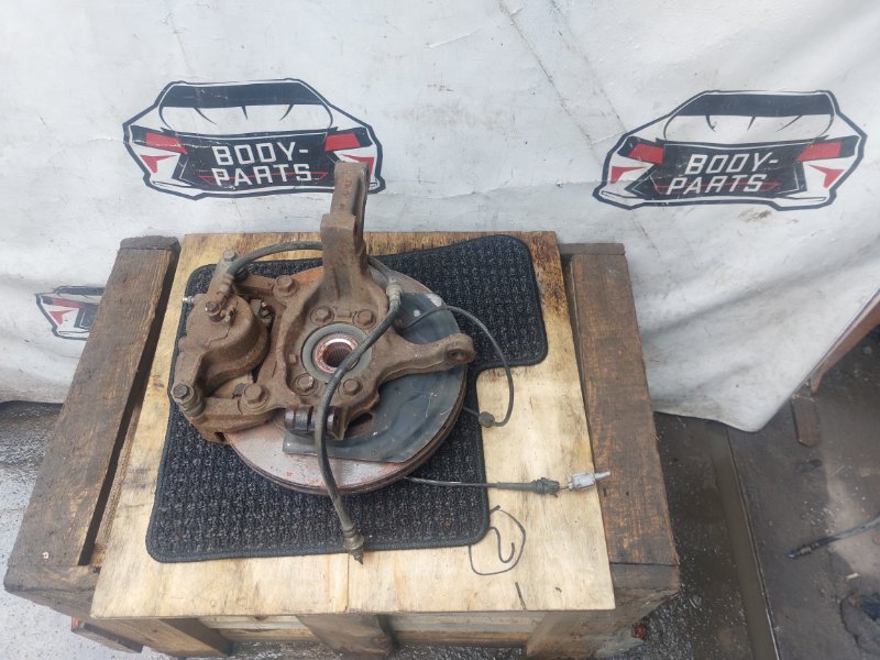 Ступица правая передняя NISSAN DUALIS KNJ10 2 ракурс