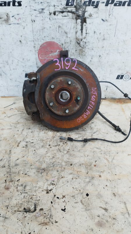 Ступица левая передняя NISSAN DUALIS NJ10 MR20 1 ракурс