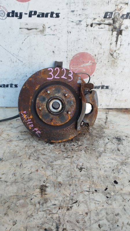 Ступица правая передняя NISSAN DUALIS KNJ10 MR20 1 ракурс