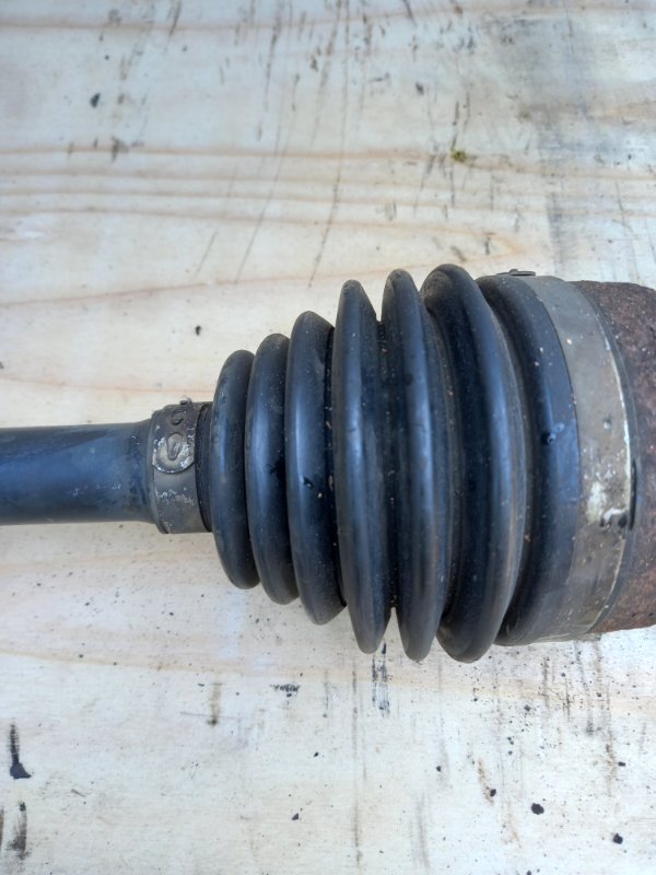 Привод левый передний NISSAN DUALIS KJ10 MR20 4 ракурс