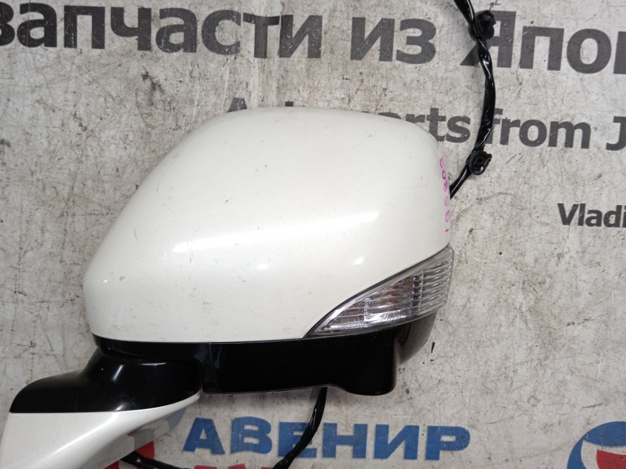 Зеркало левое переднее NISSAN ELGRAND PE52, PNE52, TE52, TNE52 2 ракурс