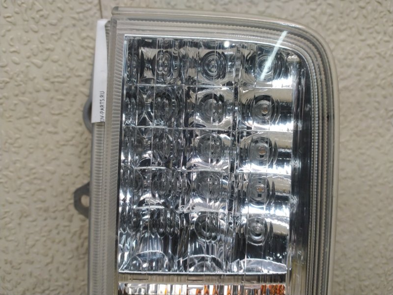 Стоп-сигнал правый задний NISSAN ELGRAND PNE52 P8960 2 ракурс