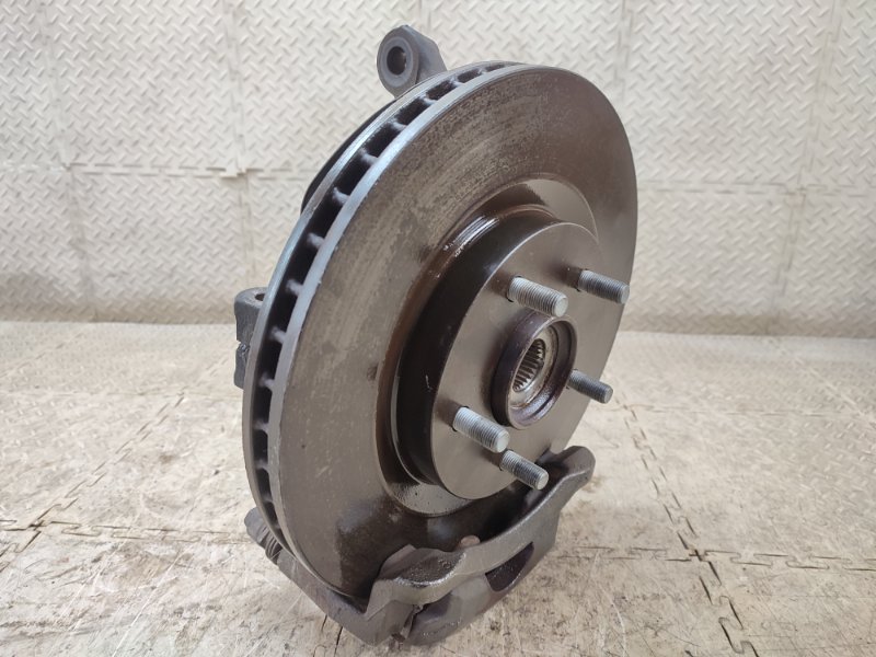 Ступица правая передняя NISSAN DUALIS J10 MR20DE 3 ракурс