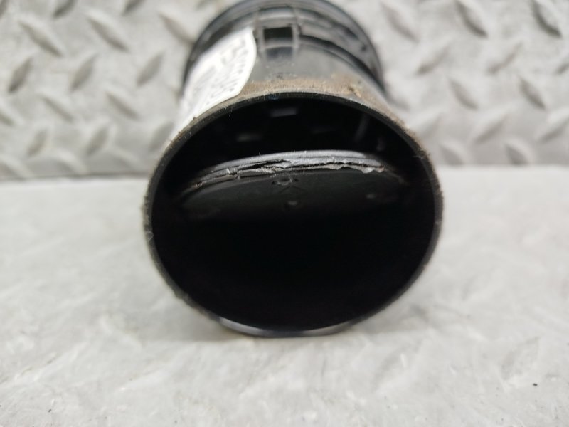 Дуйки правые передние NISSAN DUALIS J10 MR20DE 68760 JD10A 5 ракурс