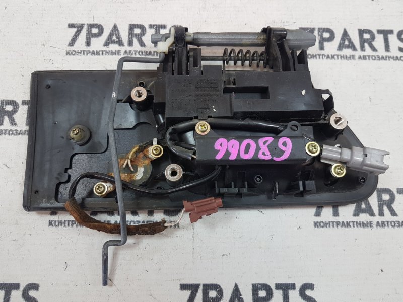 Ручка двери левая передняя NISSAN ELGRAND NE51 VQ35DE 3 ракурс