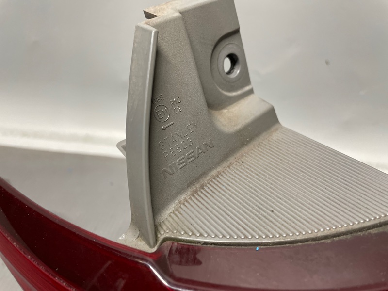 Стоп левый задний Nissan ELGRAND TE52, PE52, PNE52, TNE52 QR25 P8503 5 ракурс