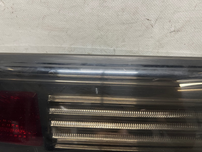 Стоп задний Nissan ELGRAND E52 QR25 P8503 5 ракурс