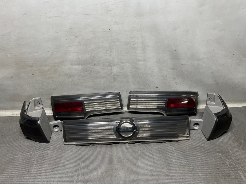 Стоп задний Nissan ELGRAND E52 QR25 P8503 1 ракурс