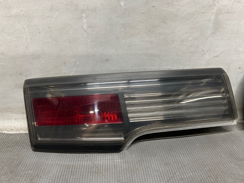 Стоп задний Nissan ELGRAND E52 QR25 P8503 4 ракурс