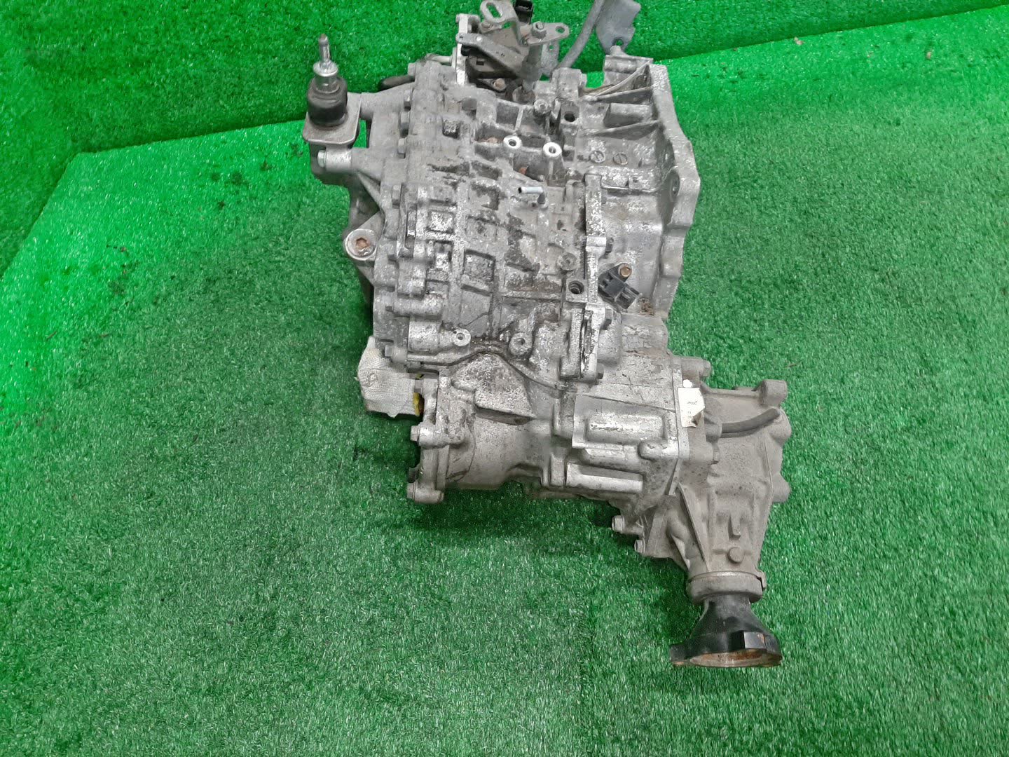 АКПП NISSAN ELGRAND TNE52 QR25DE 3TX1B, RE0F10B-GN61 2 ракурс