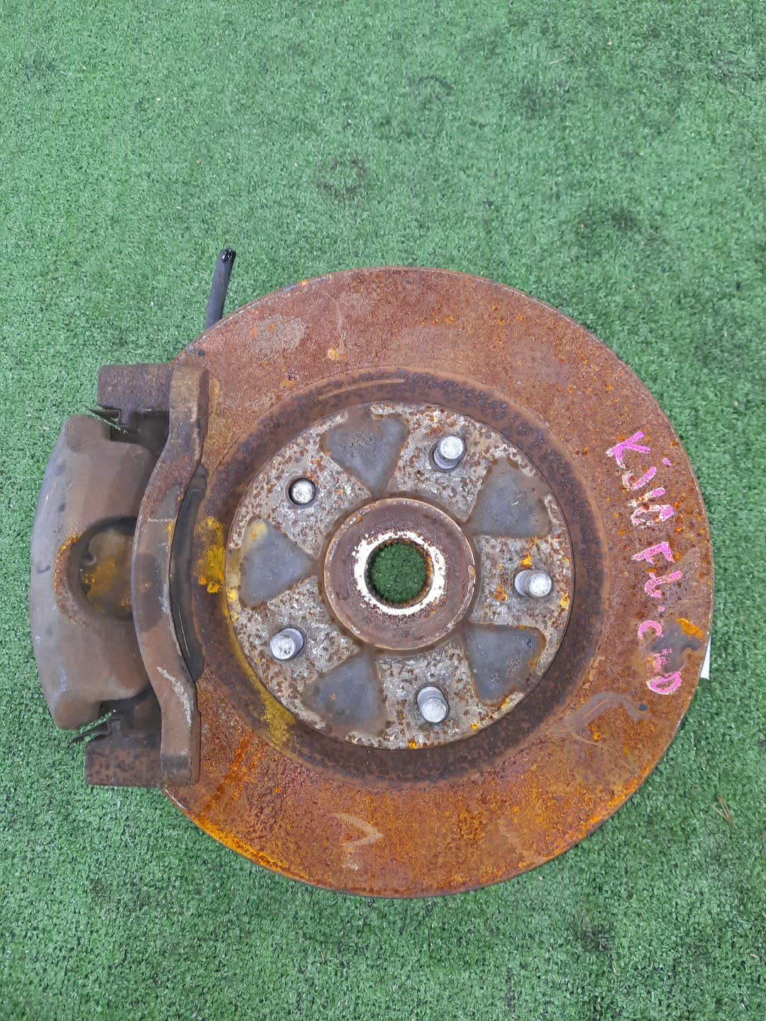 Ступица левая передняя NISSAN DUALIS J10 MR20DE 1 ракурс