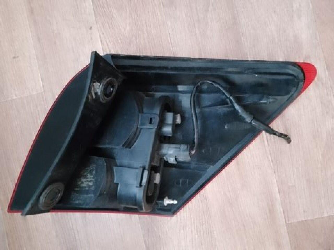 Стоп-сигнал левый задний NISSAN DUALIS KNJ10 - 2 ракурс Стоп-сигнал левый задний NISSAN DUALIS KNJ10 - 2 ракурс