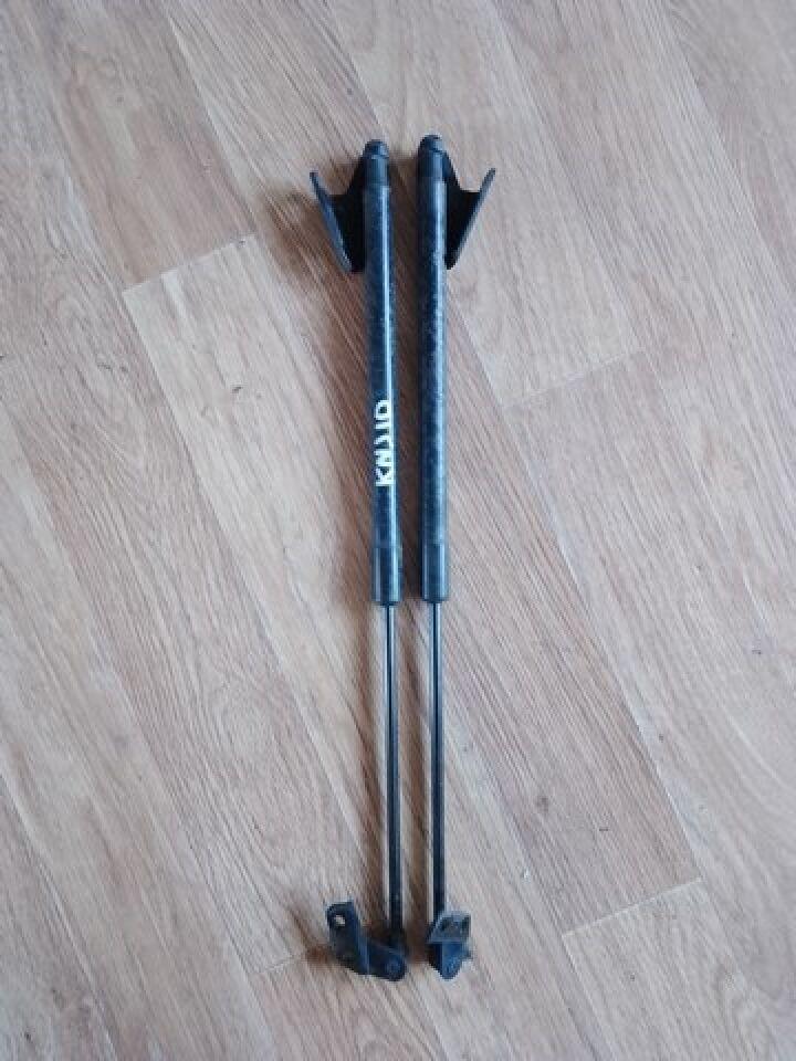 Амортизатор задней двери задний NISSAN DUALIS KNJ10 - 1 ракурс