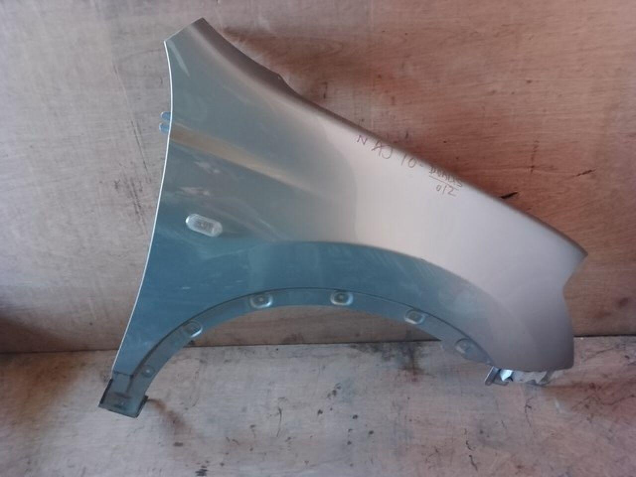Крыло правое переднее NISSAN DUALIS NJ10 MR20DE - 1 ракурс