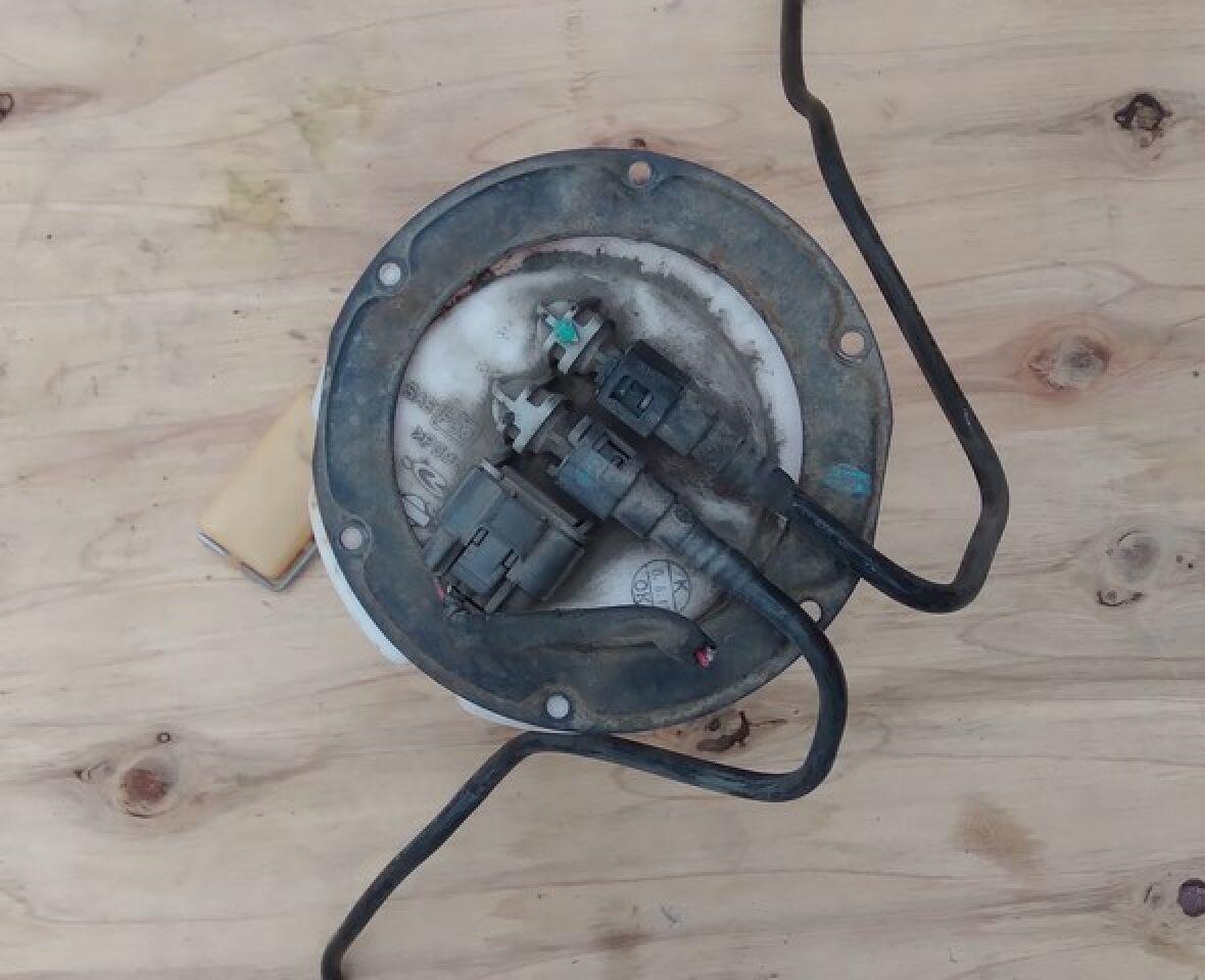 Топливный насос NISSAN ELGRAND ME51 VQ25(DE) - 1 ракурс