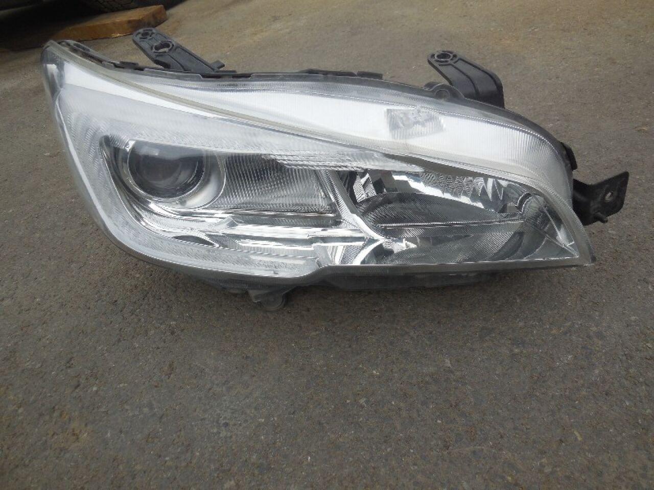 Фара правая  SUBARU LEVORG VM4 FB16T ,1877 ,- 1 ракурс