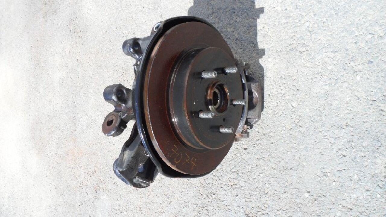 Ступица левая задняя  TOYOTA HARRIER AVU65, ASU65, ZSU65 ,- 1 ракурс