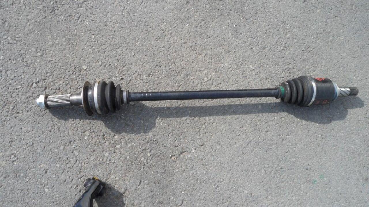 Привод правый задний  SUBARU LEVORG VM4 FB16T ,- 1 ракурс