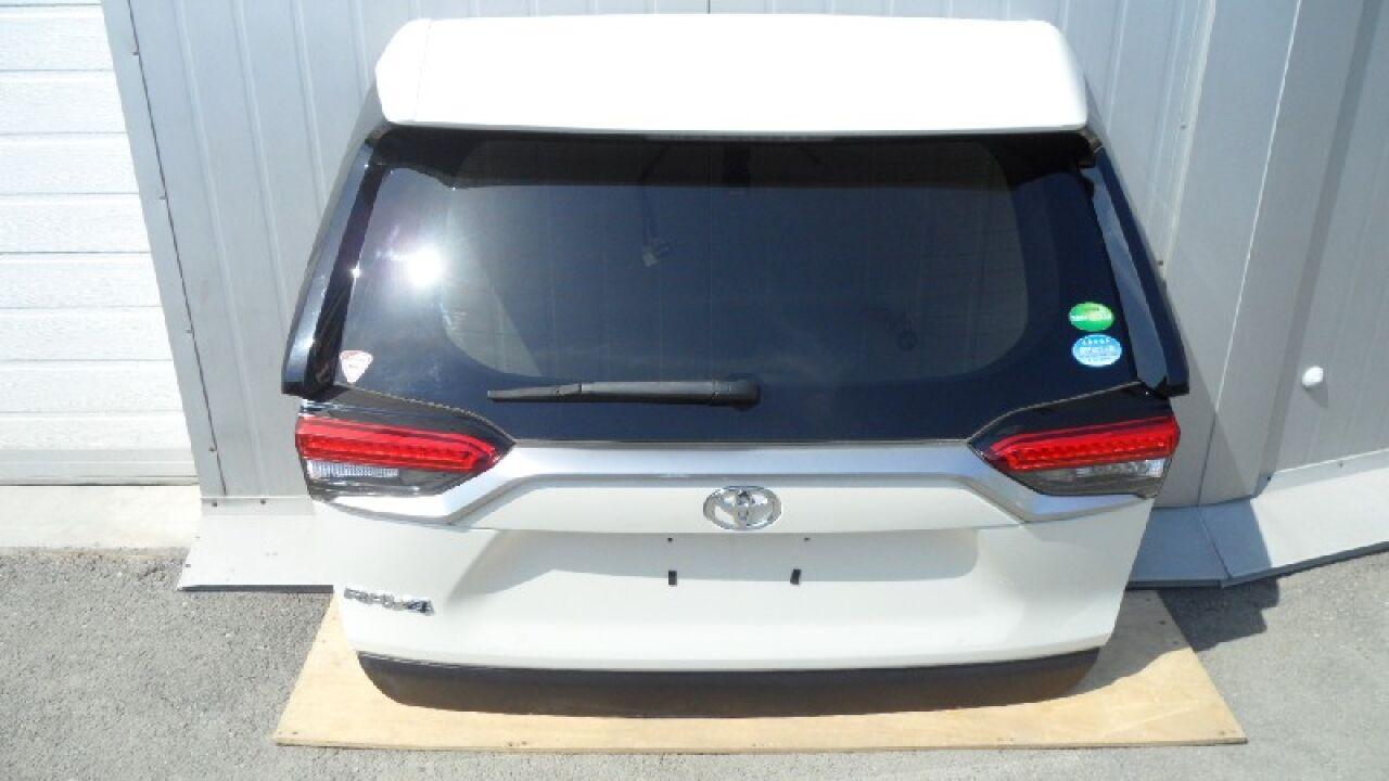 Дверь 5-я  TOYOTA RAV4 MXAA54, MXAA52, AXAH54, AXAH52 M20AFKS ,- 1 ракурс