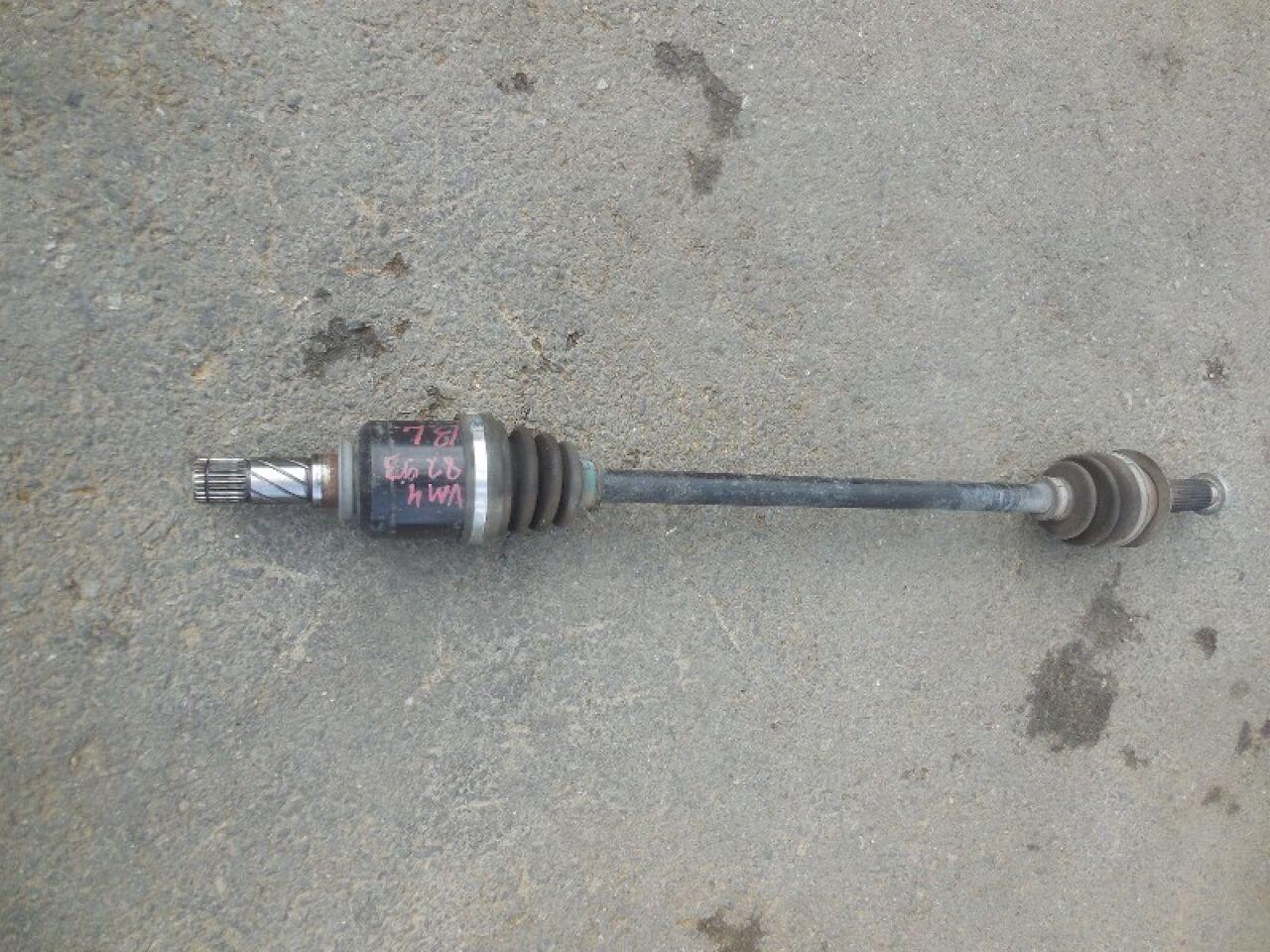 Привод левый задний  SUBARU LEVORG VM4 FB16T ,- 1 ракурс