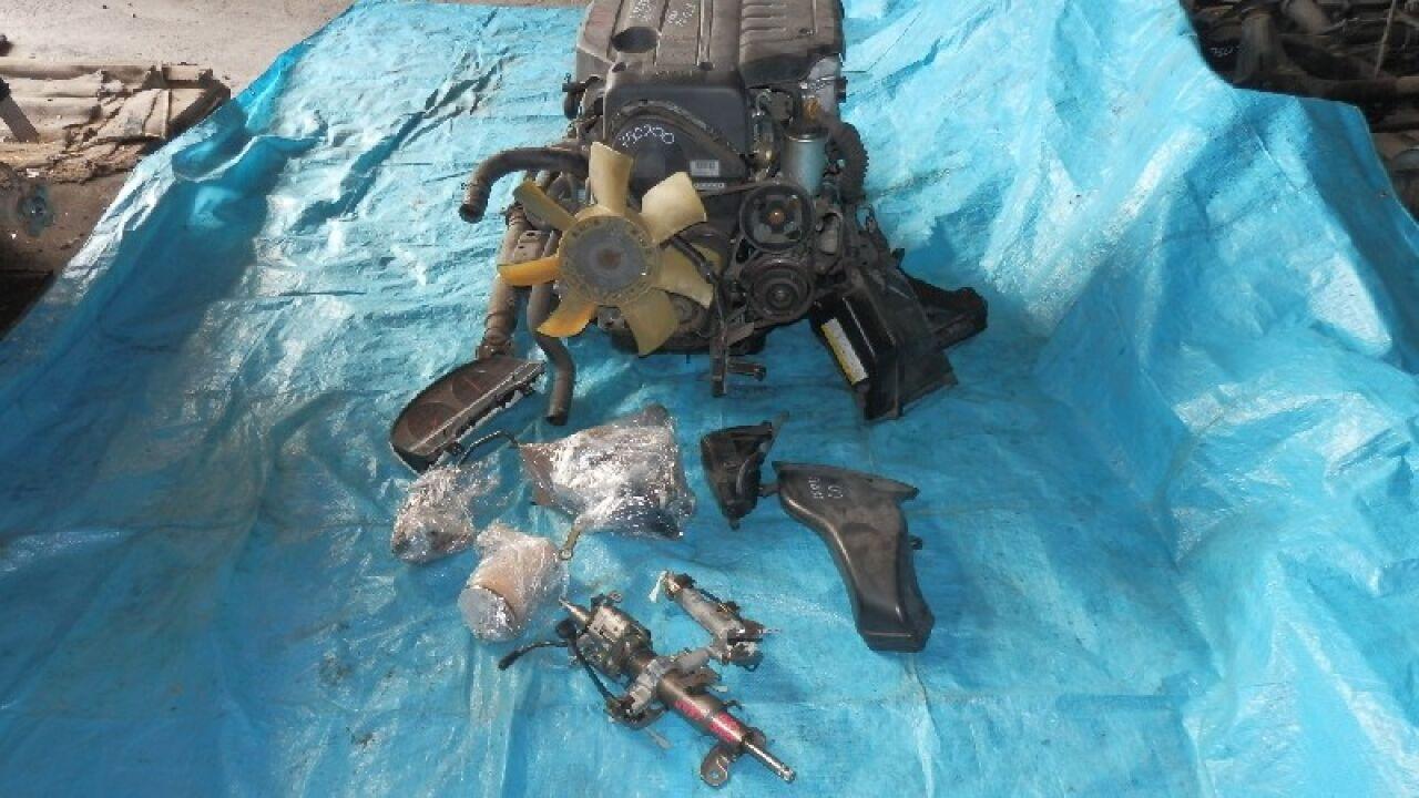 Двигатель  TOYOTA MARK II, CHASER, CRESTA, VEROSSA, MARK II BLIT, CROWN, BREVIS, PROGRES, ALTEZZA JZX100, JZX90, JZS141, JZS151, JZS171, JCG10, JZX110, JCE10 1JZ-FSE ,SVAP VVT-I 5speed ,- 1 ракурс