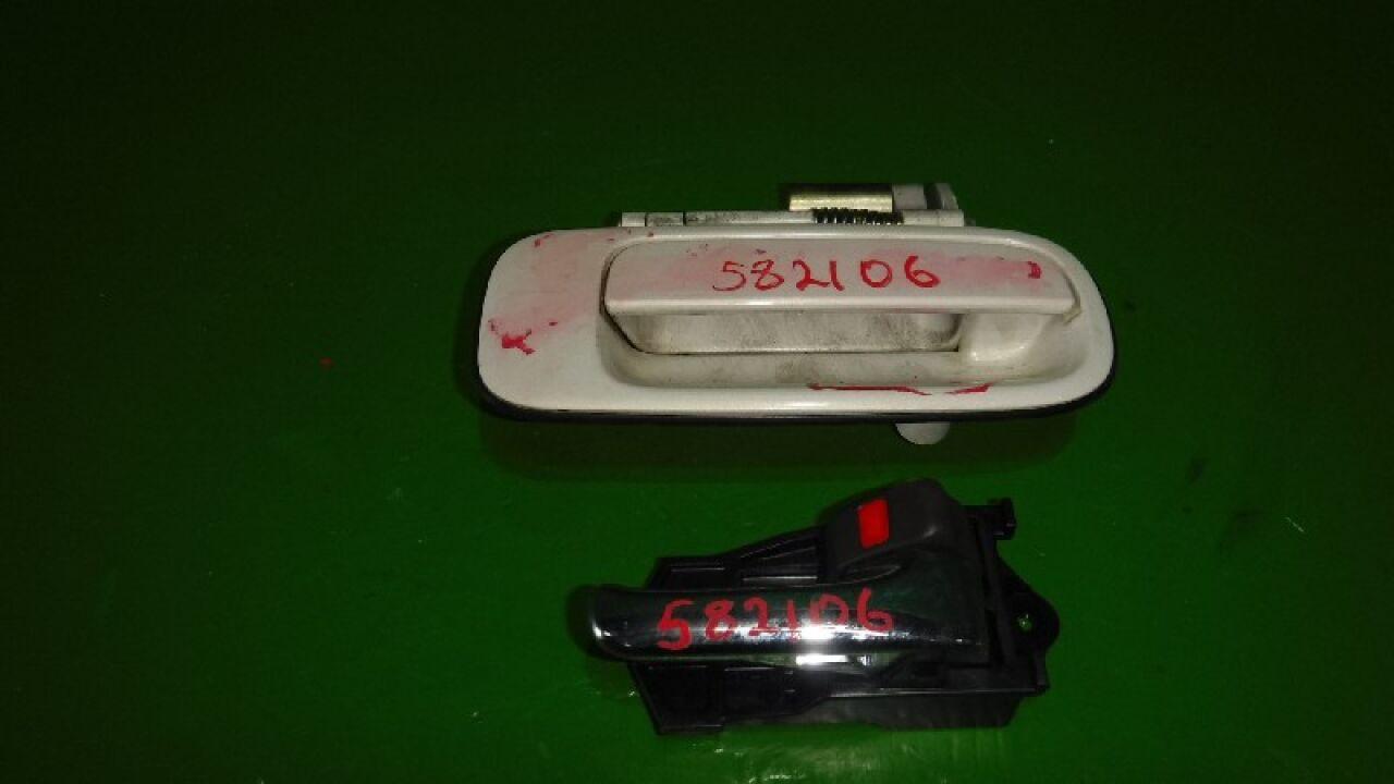 Ручка двери правая задняя TOYOTA MARK II, CHASER JZX100, GX100, JZX105, GX105, LX100, JZX101, SX100 1JZ, 2JZ, 1G, 2L, 4S - 1 ракурс