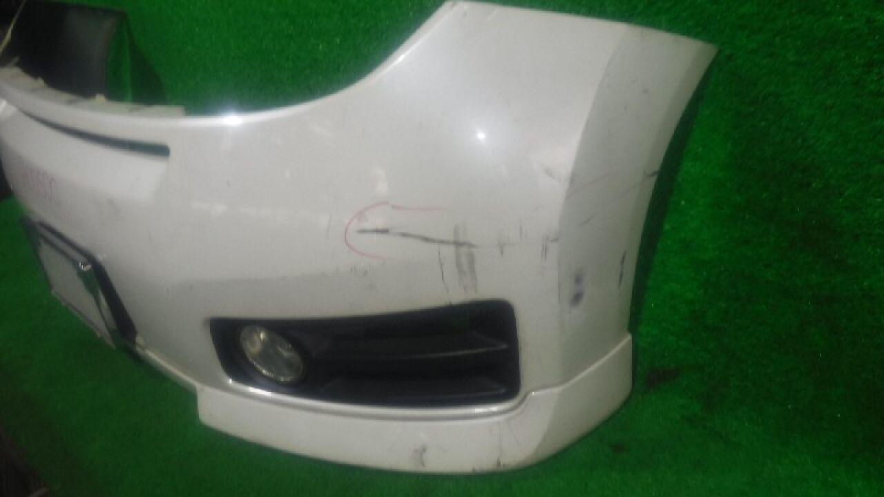 Бампер передний NISSAN ELGRAND E51, ME51, MNE51, NE51 VQ35, VQ25 - 3 ракурс