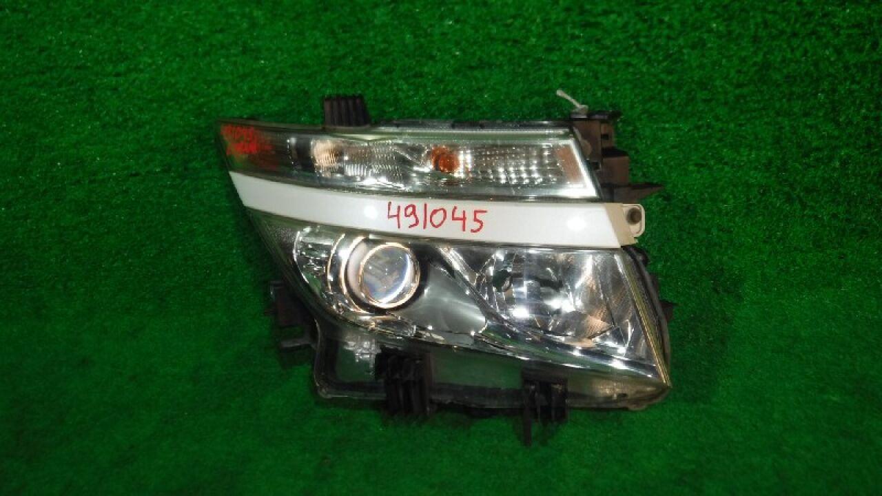 Фара правая передняя NISSAN ELGRAND PE52, PNE52, TE52, TNE52 QR25, VQ35 - 1 ракурс