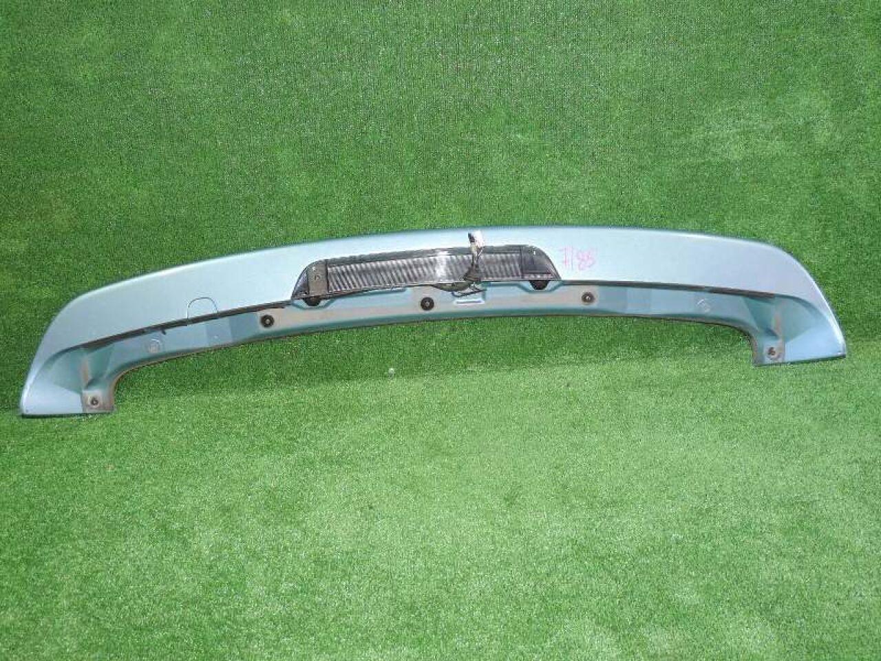 Спойлер MITSUBISHI GRANDIS NA4W - 1 ракурс