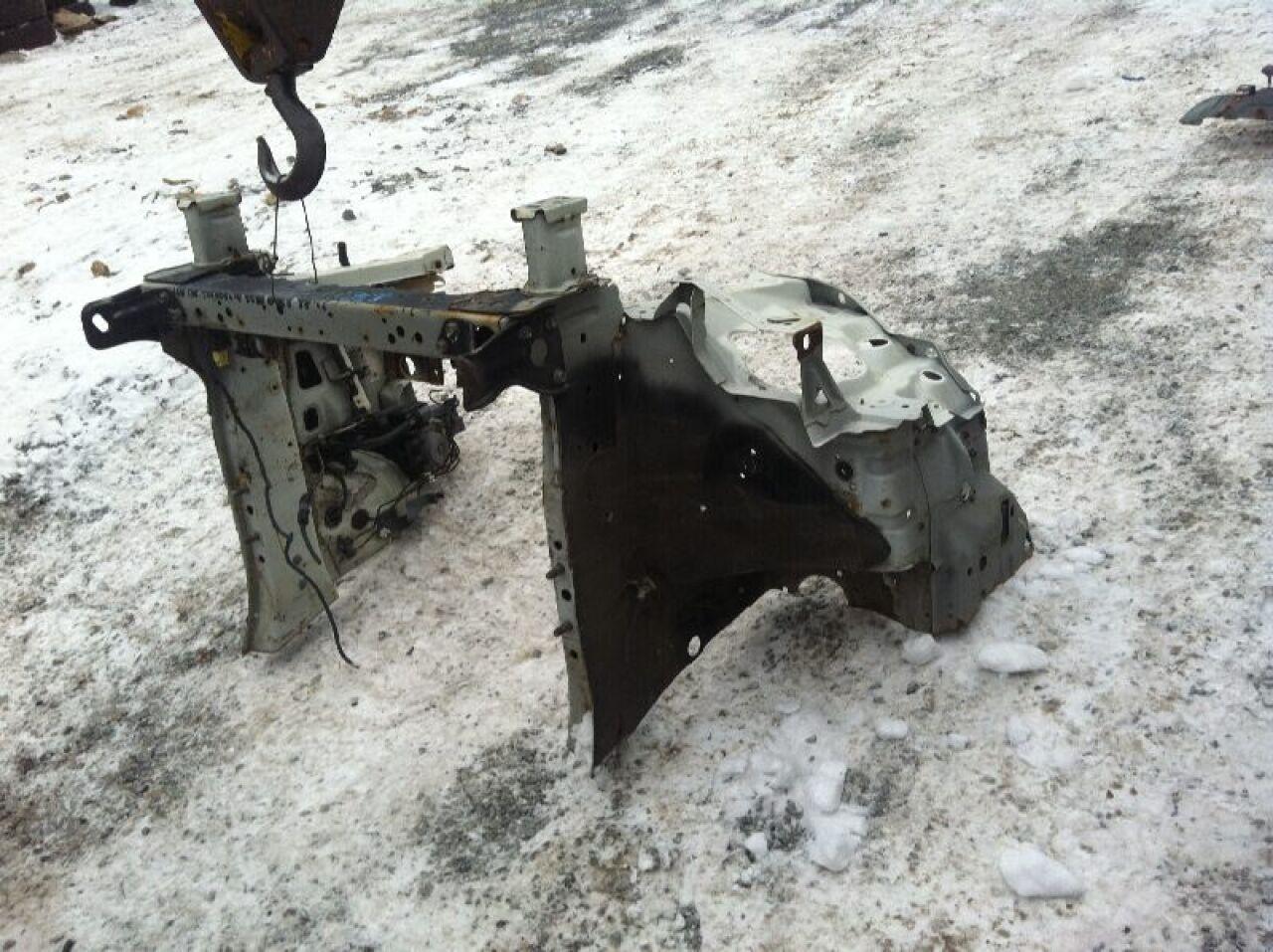 Nose cut NISSAN ELGRAND E51 VQ35 - 2 ракурс