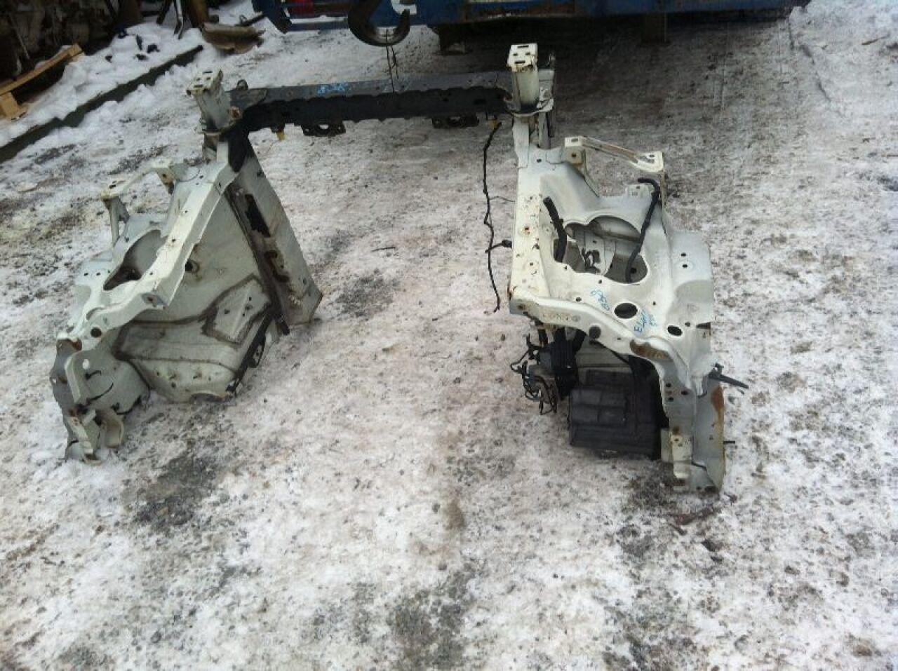 Nose cut NISSAN ELGRAND E51 VQ35 - 3 ракурс