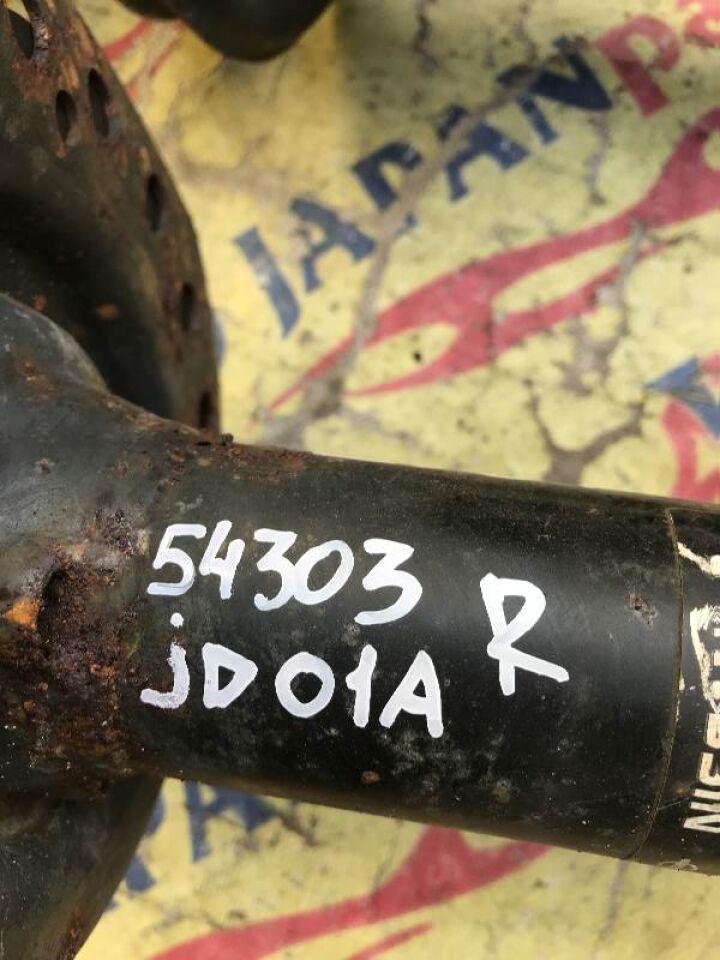 Стойка правая передняя NISSAN DUALIS KNJ10 - 4 ракурс