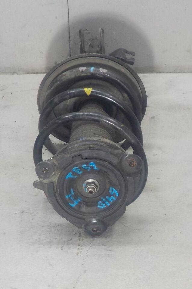 Стойка левая передняя NISSAN ELGRAND E52 2 ракурс