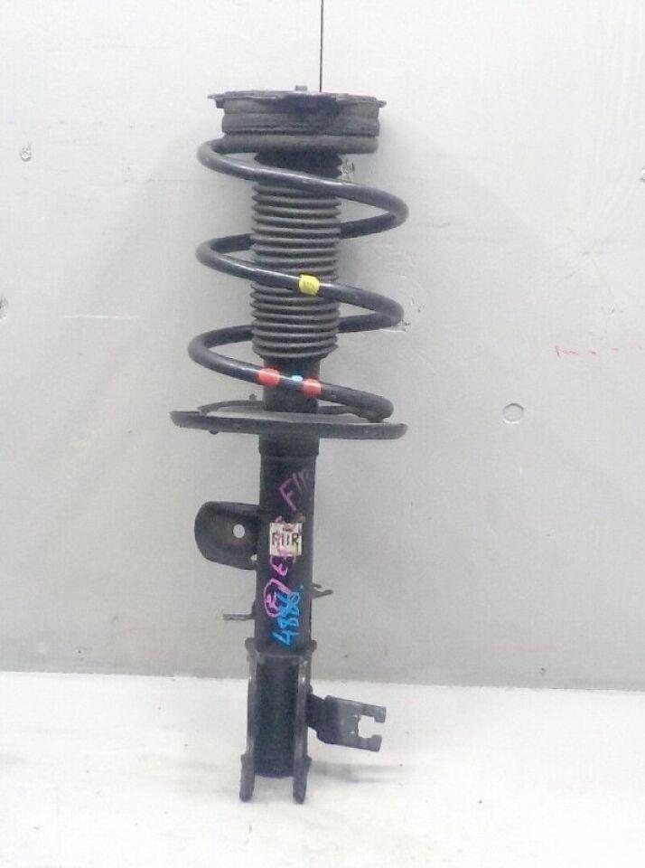 Стойка правая передняя NISSAN ELGRAND E52 1 ракурс