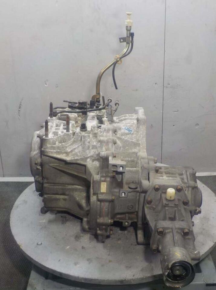 АКПП MITSUBISHI GRANDIS NA4W 4G69 W4A4B2N1Z 5 ракурс