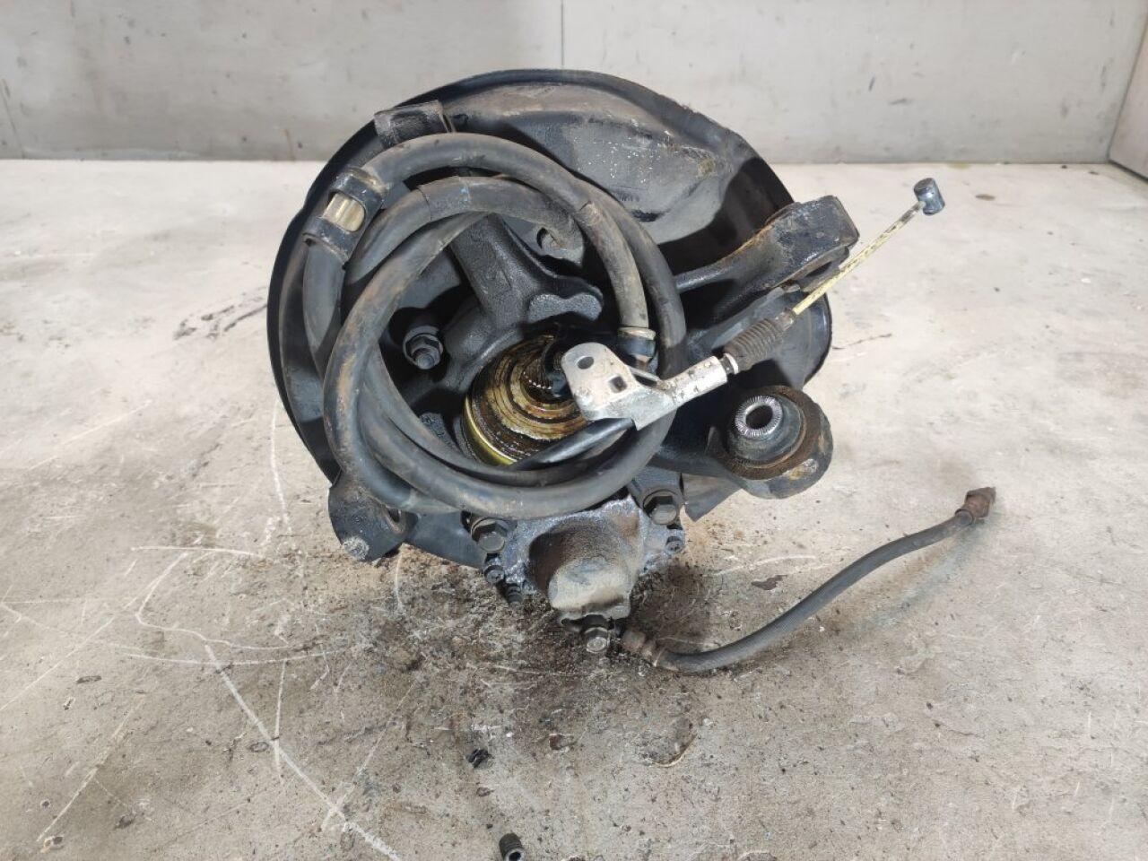 Ступица левая задняя TOYOTA ALTEZZA, BREVIS, CROWN, MARK II, PROGRES, VEROSSA GXE10, JCE10, SXE10, JCG10, JCG11, GS171, JZS171, GX110, JZX110 2 ракурс
