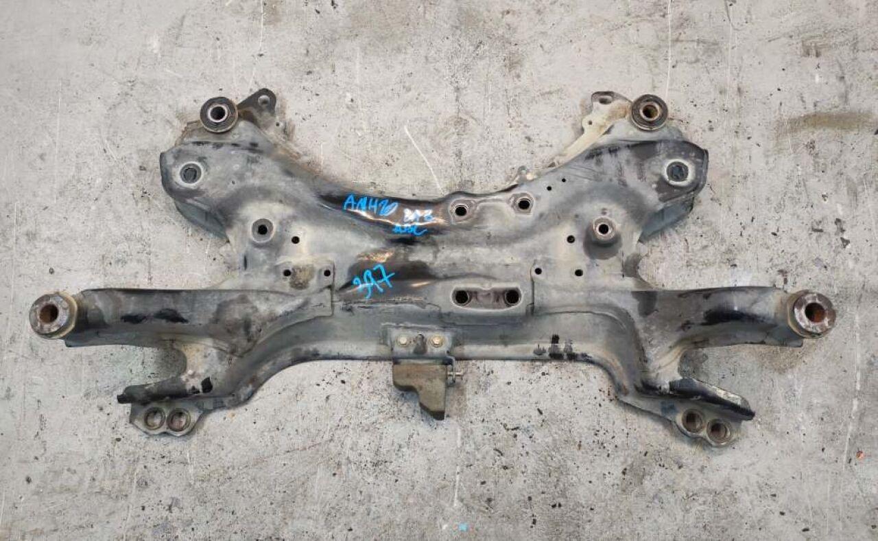 Балка под двс  TOYOTA VELLFIRE ANH20 2AZFE 1 ракурс