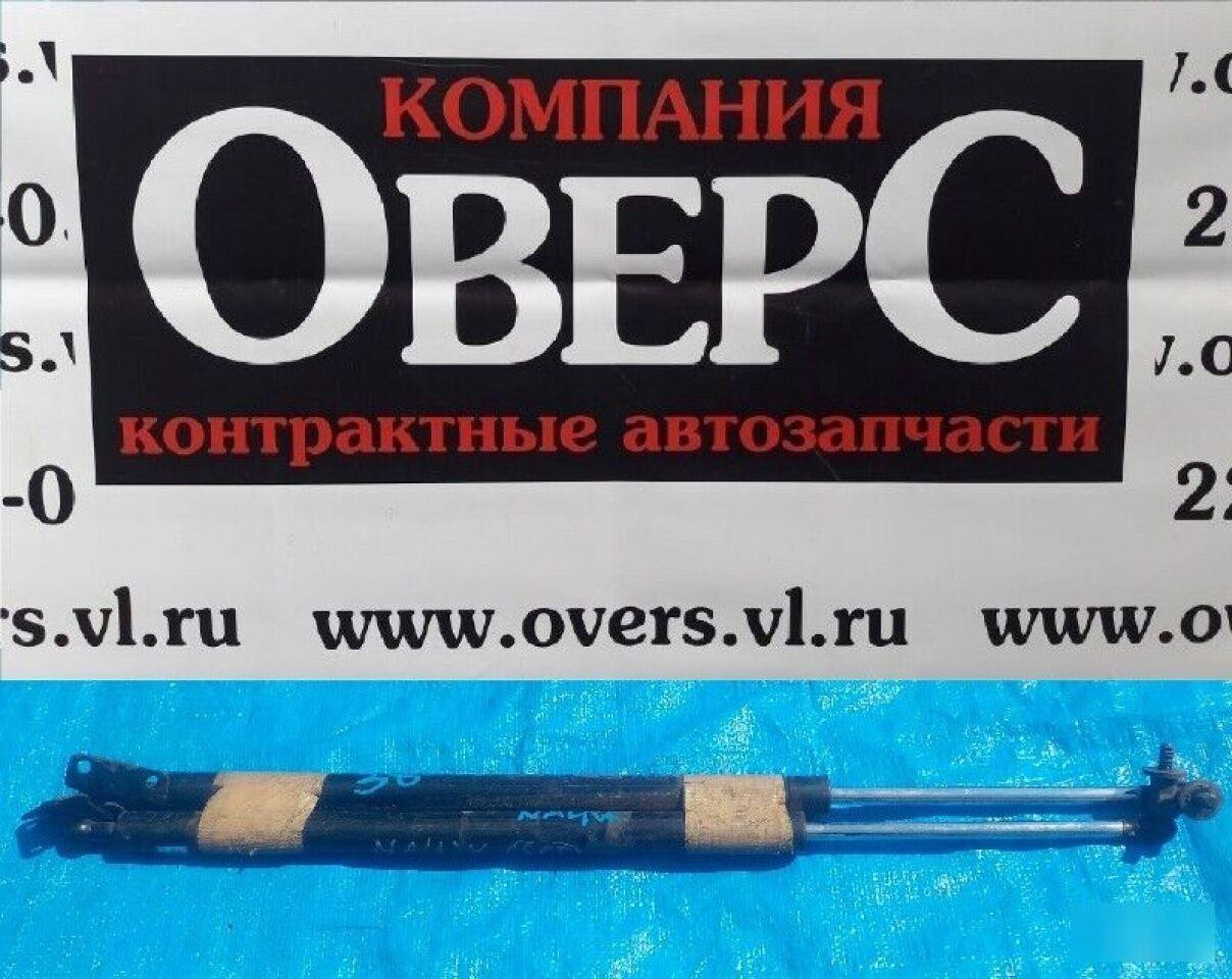 Амортизатор задней двери задний MITSUBISHI GRANDIS NA4W 1 ракурс Амортизатор задней двери задний MITSUBISHI GRANDIS NA4W 1 ракурс