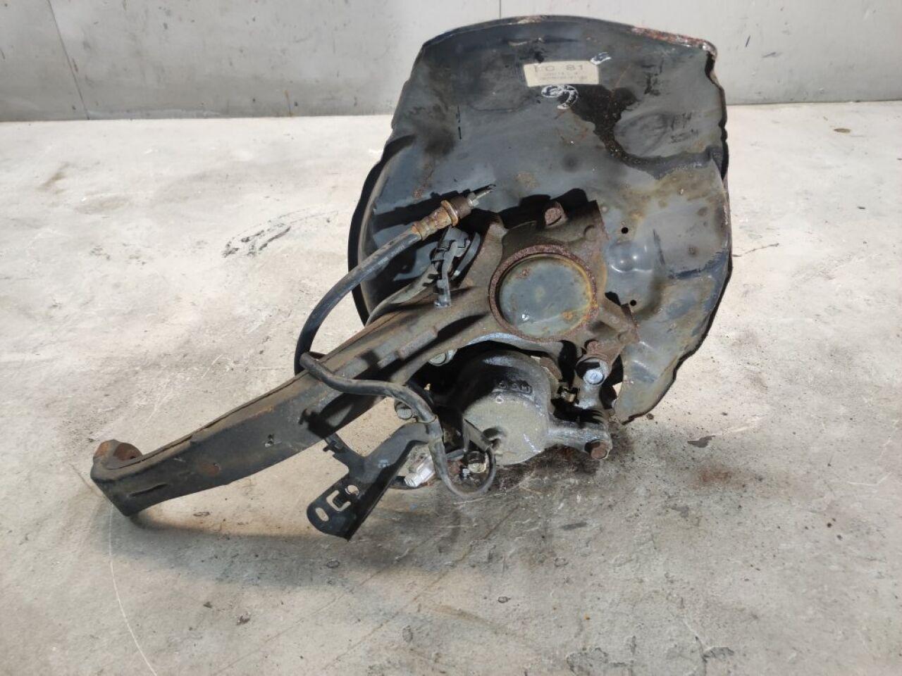 Ступица левая передняя TOYOTA ALTEZZA, BREVIS, CROWN, MARK II, PROGRES, VEROSSA GXE10, JCE10, SXE10, JCG10, JCG11, GS171, JZS171, GX110, JZX110 2 ракурс