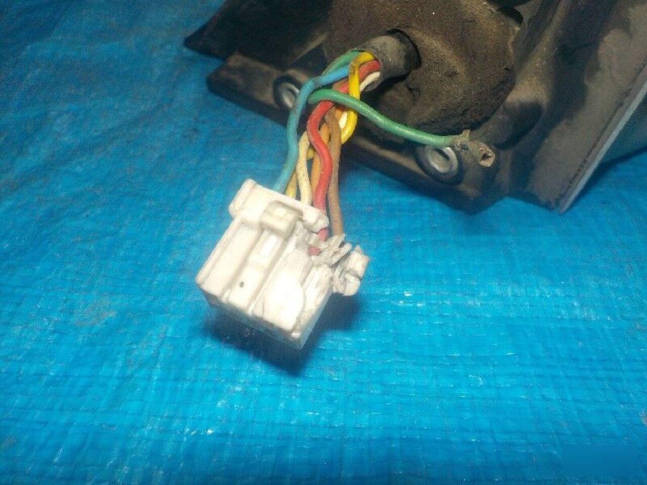 Зеркало правое переднее MITSUBISHI GALANT E35A 3 ракурс