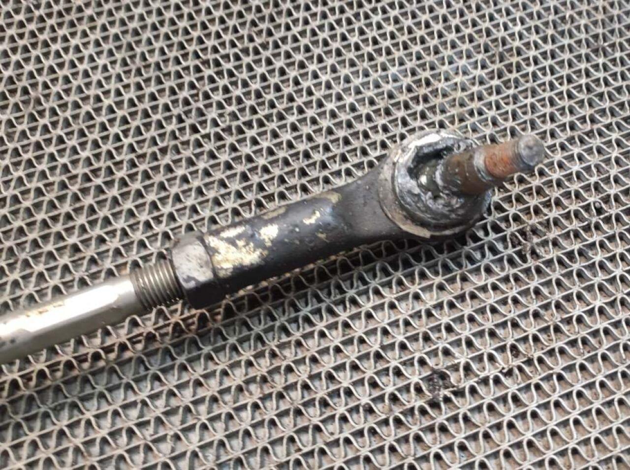 Рулевая рейка MITSUBISHI GRANDIS NA4W 2 ракурс