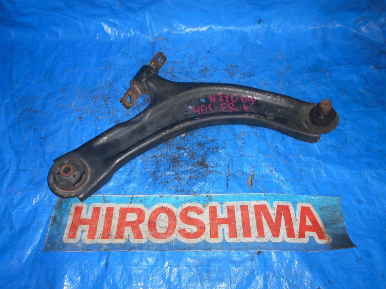 Рычаг правый передний нижний NISSAN DUALIS NJ10 1 ракурс