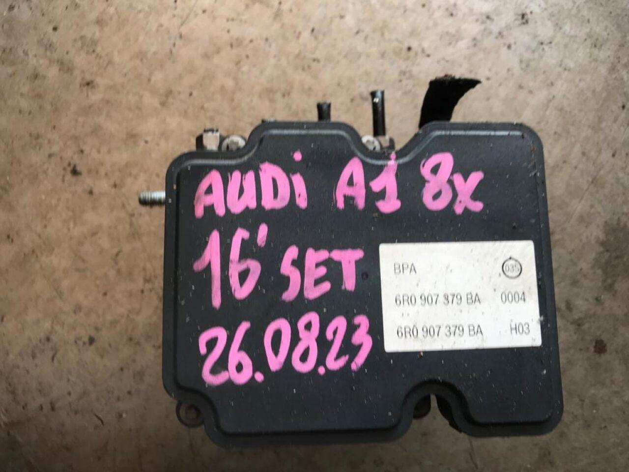 Блок abs AUDI A1 8X 6R0 907 379 BA 2 ракурс Блок abs AUDI A1 8X 6R0 907 379 BA 2 ракурс