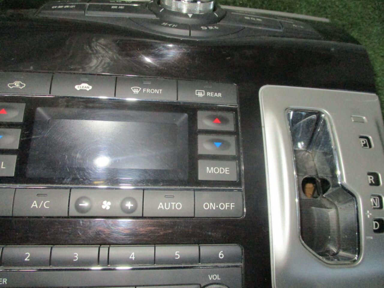 Климат-контроль NISSAN ELGRAND TE52 5 ракурс
