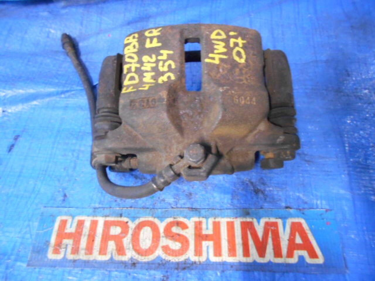 Суппорт правый передний  MITSUBISHI CANTER FD70BB ,6044 1 ракурс