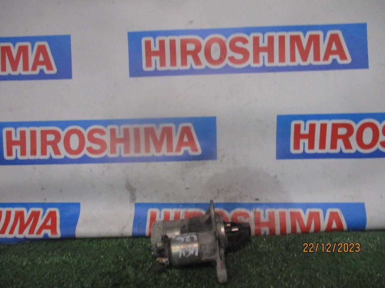 Стартер NISSAN SERENA C26 MR20DD 23300 1VA0C 3 ракурс