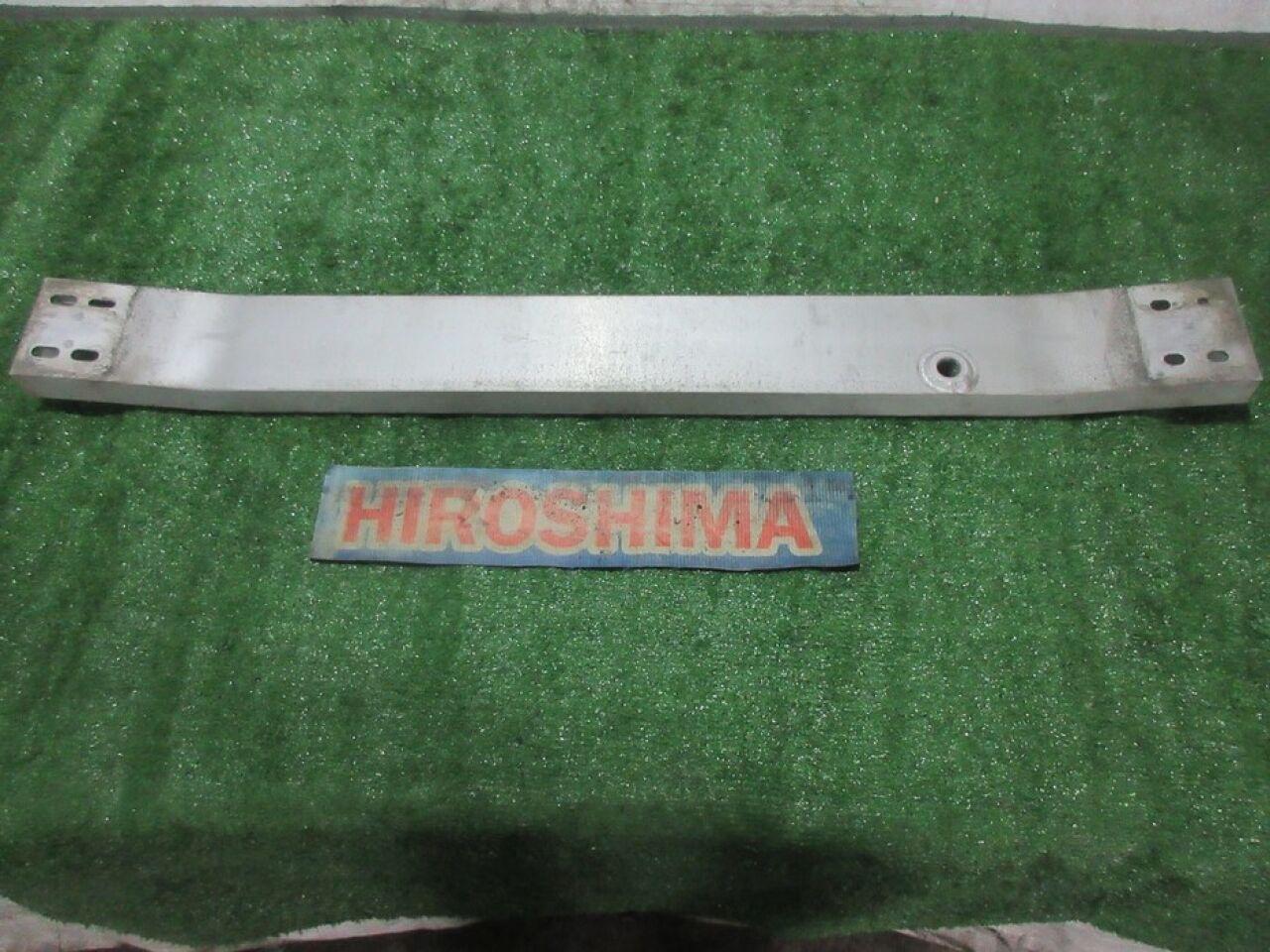 Жесткость бампера передняя NISSAN ELGRAND TE52 2 ракурс