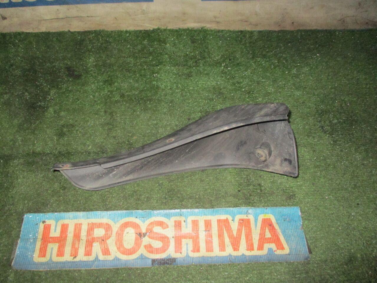 Брызговик левый задний NISSAN DUALIS NJ10 2 ракурс