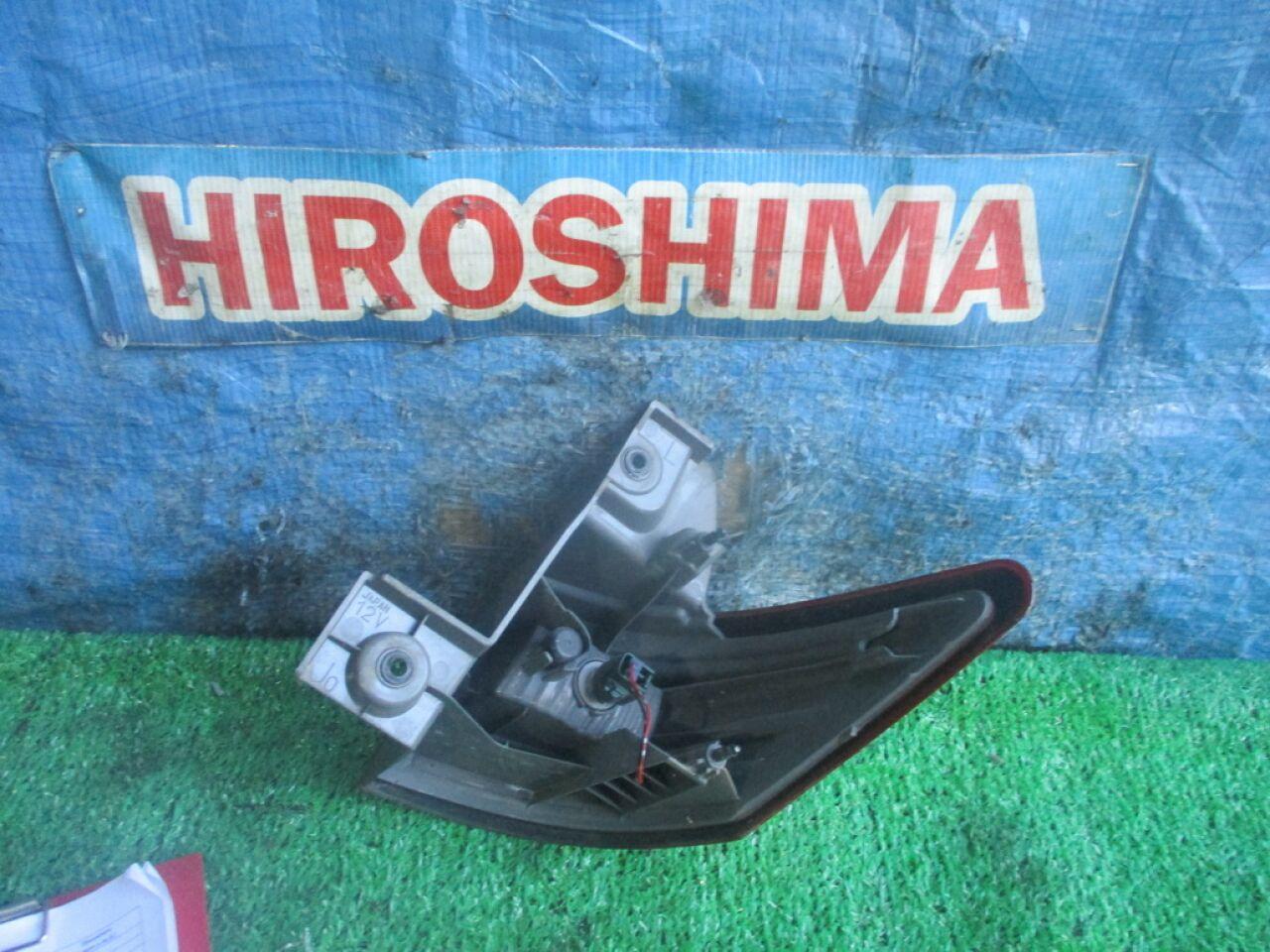 Стоп-сигнал левый NISSAN ELGRAND TE52 P8503 2 ракурс